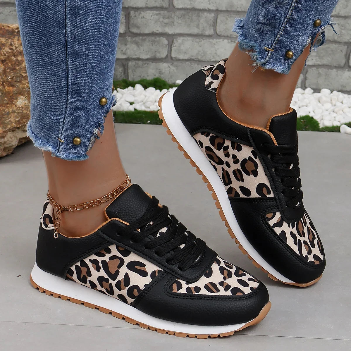 Low Cut Leopard Print Sports and Leisure Shoes for Women